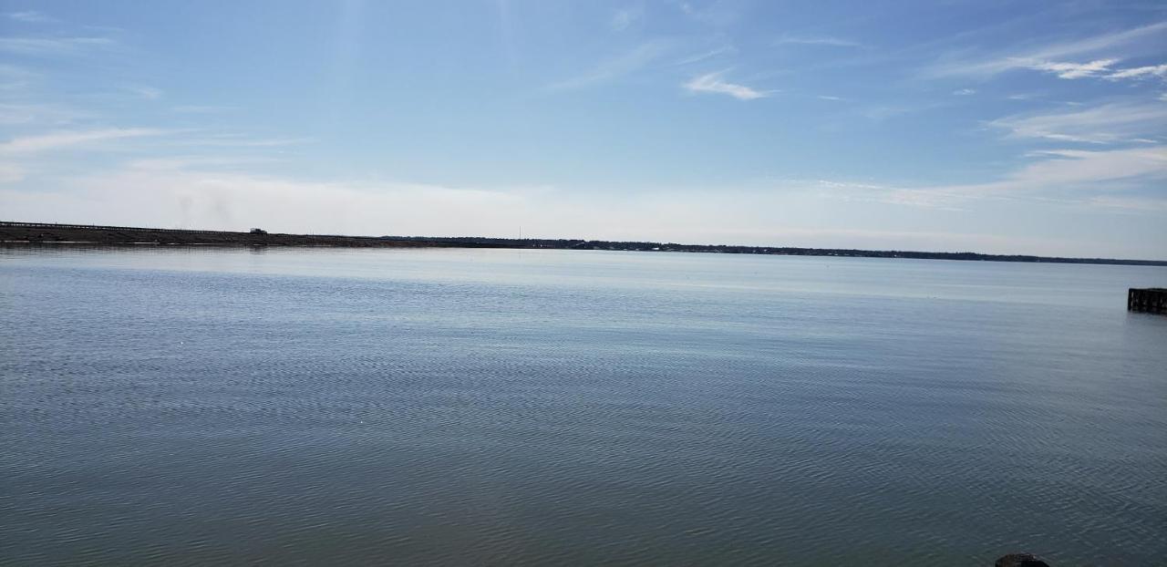 Tesla'S Lake Escape Onalaska ภายนอก รูปภาพ